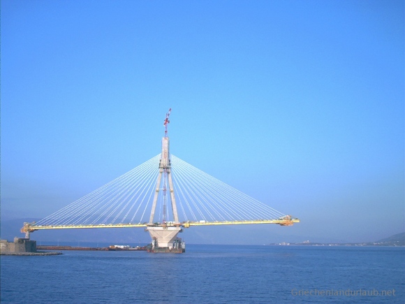 Die Rion-Antirion-Brücke (2003)